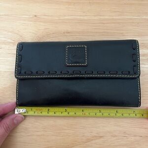 Dooney and Bourke Wallet